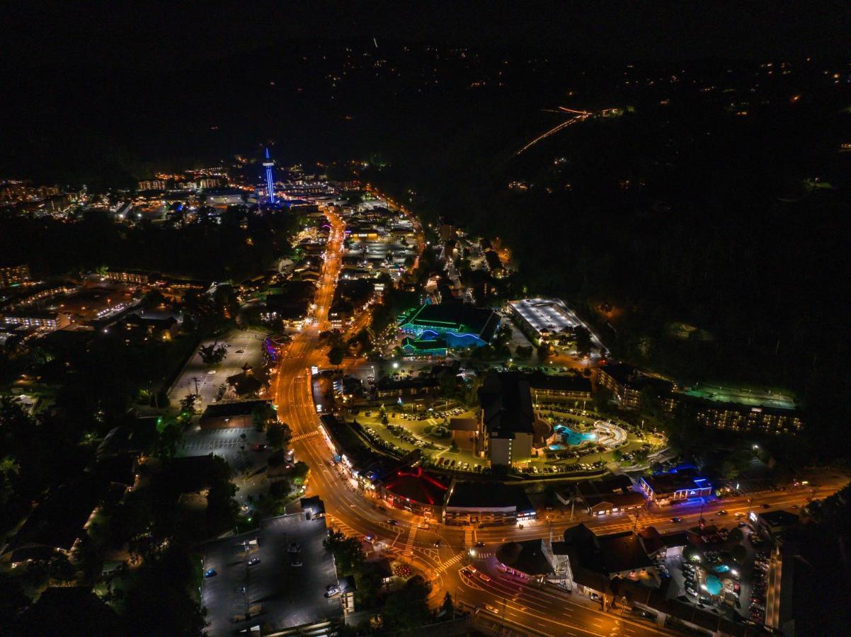 Newly Remodeled Motel In Gatlinburg! Exteriör bild