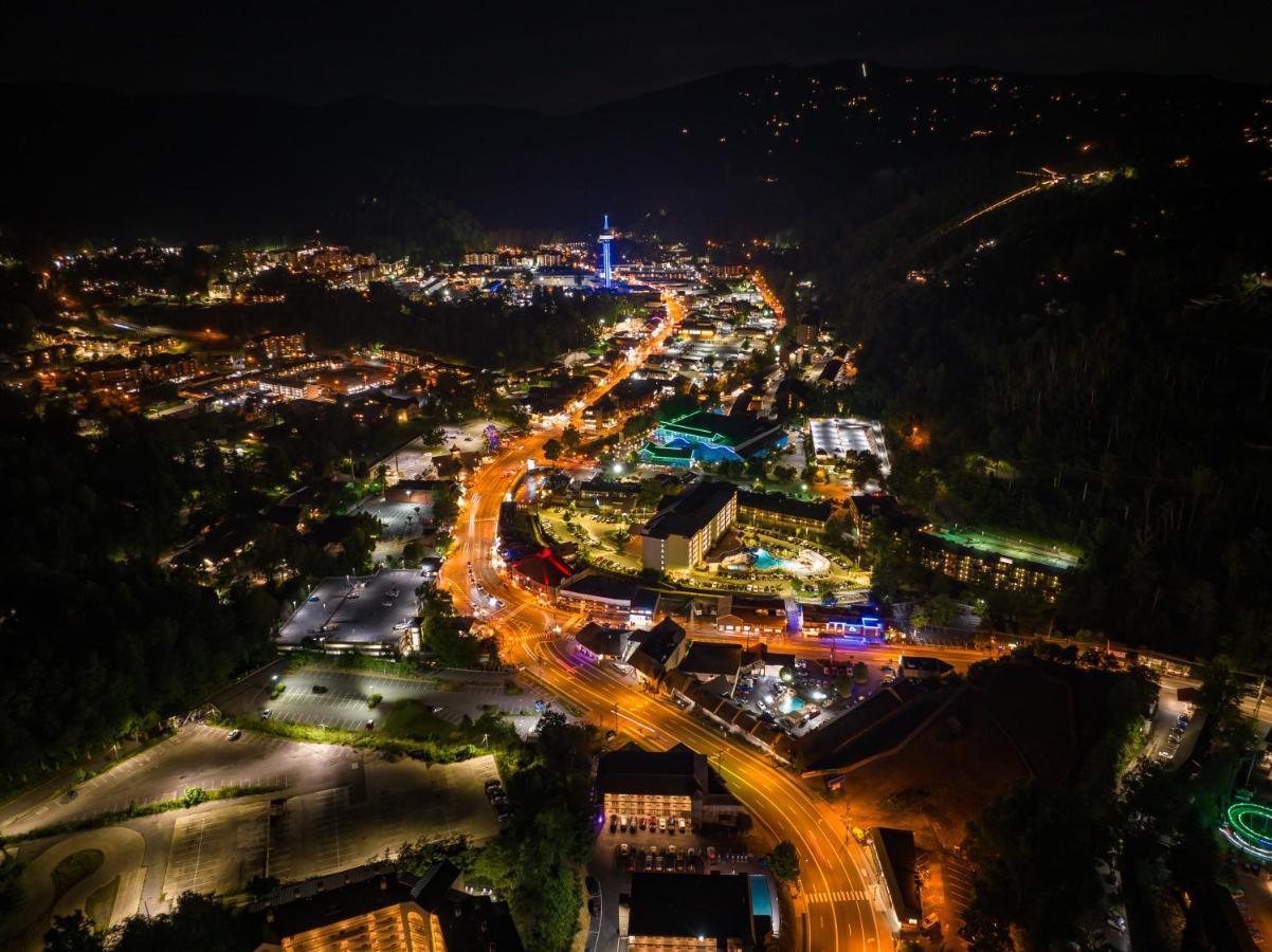 Newly Remodeled Motel In Gatlinburg! Exteriör bild