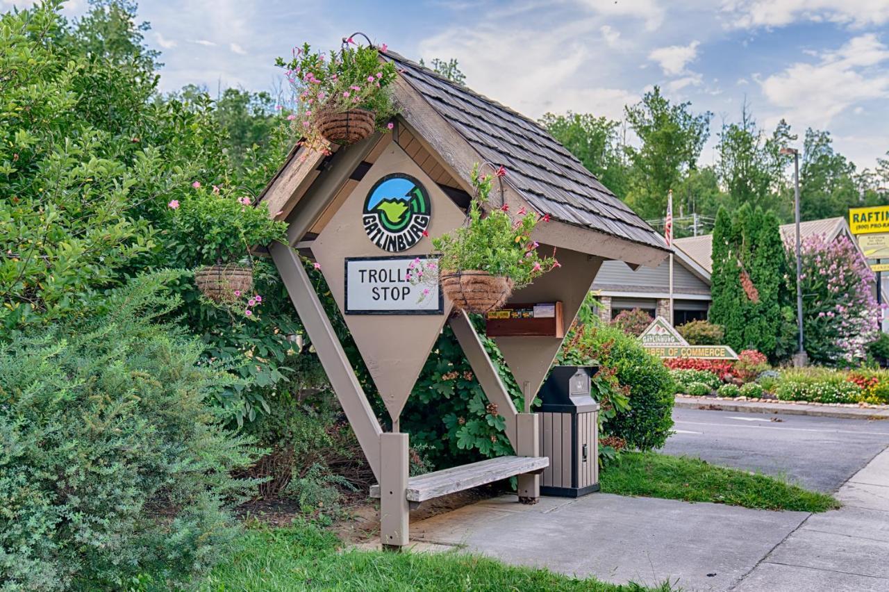 Newly Remodeled Motel In Gatlinburg! Exteriör bild
